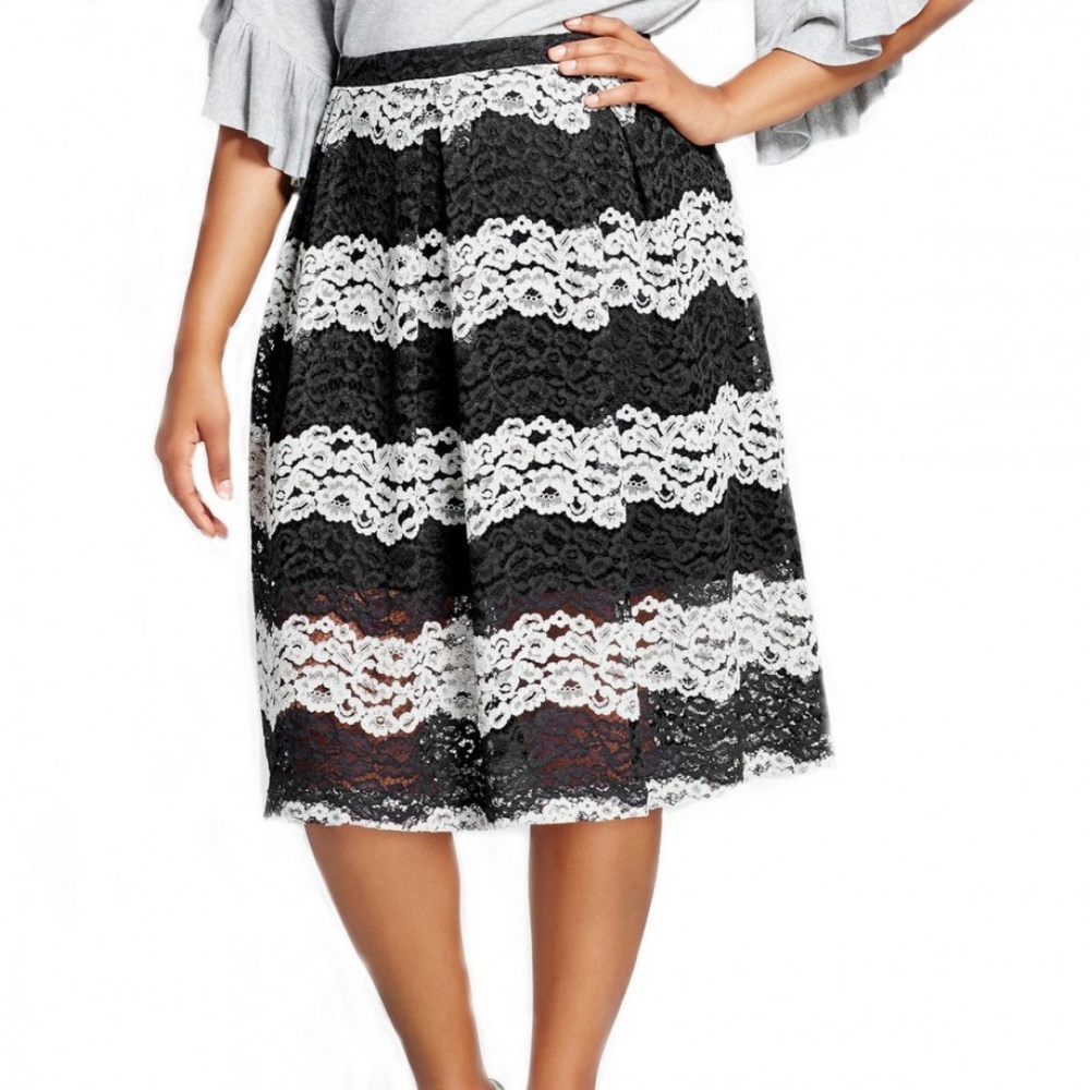 NWT Who What Wear Black White Lace Skirt 24